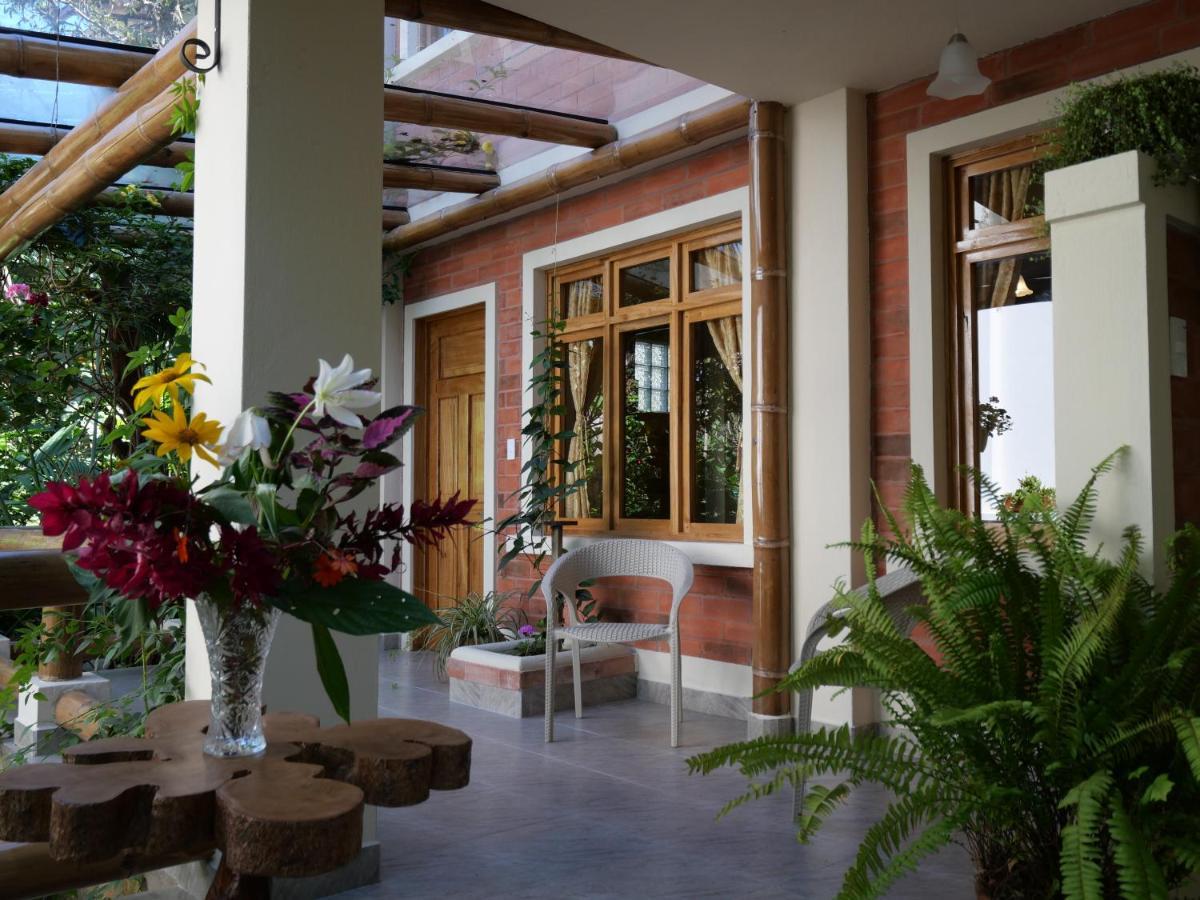 Casa Del Rio En Mindo住宿加早餐旅馆 外观 照片